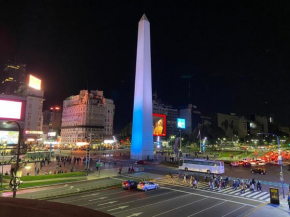 Apt Balcon overlooking the Obelisco!
